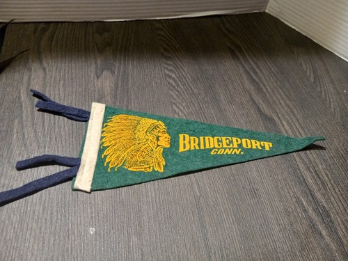 Wimpel Filz Mini Vintage Bridgeport Connecticut Reise Indianer Souvenir grün