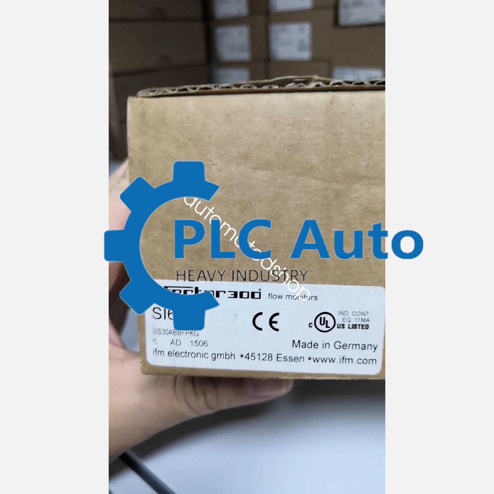 SI6100 IFM flow sensor brand new Shipping DHL or FedEX