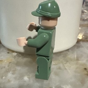 Lego Indiana Jones Russian Guard 2 IAJ017 Minifigure
