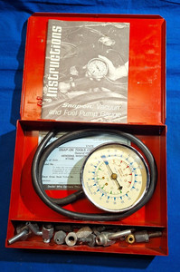 Snap-on Vacuum/fuel pump test kit adapters, Instructions and metal storage box
