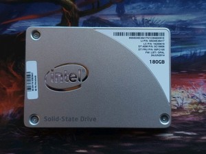 Intel Pro 1500 Series SSD 180GB 2.5" SATA III 93% (Gut) SSDSC2BF180A4L 00FC105