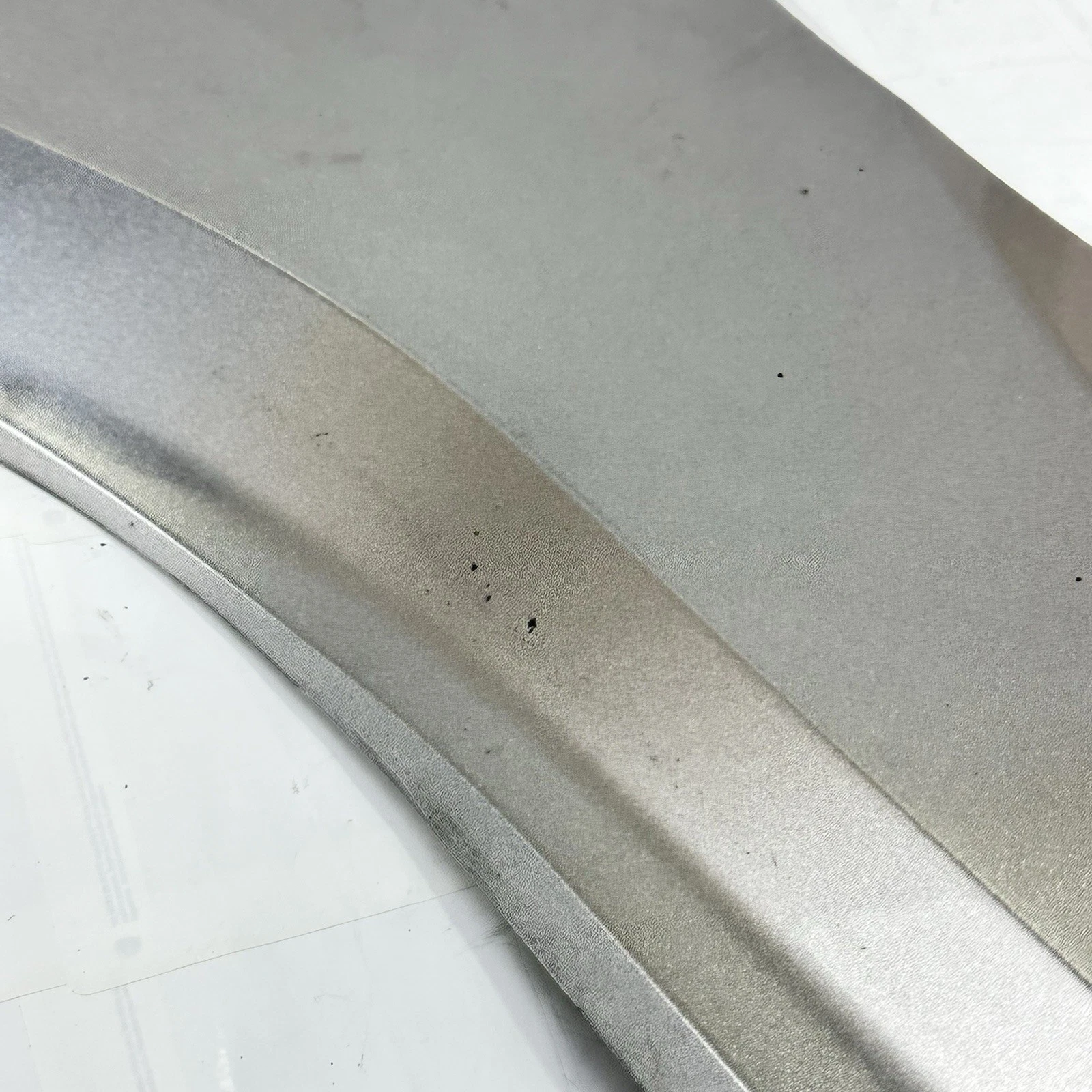 2012 CAN-AM SPYDER RT-S SE5 RIGHT SIDE FAIRING BODY LATERAL PANEL SILVER PLASTIC
