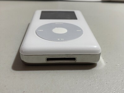 iPod Photo 4th Generation 20gb A1099 w/ Original Box - Apple