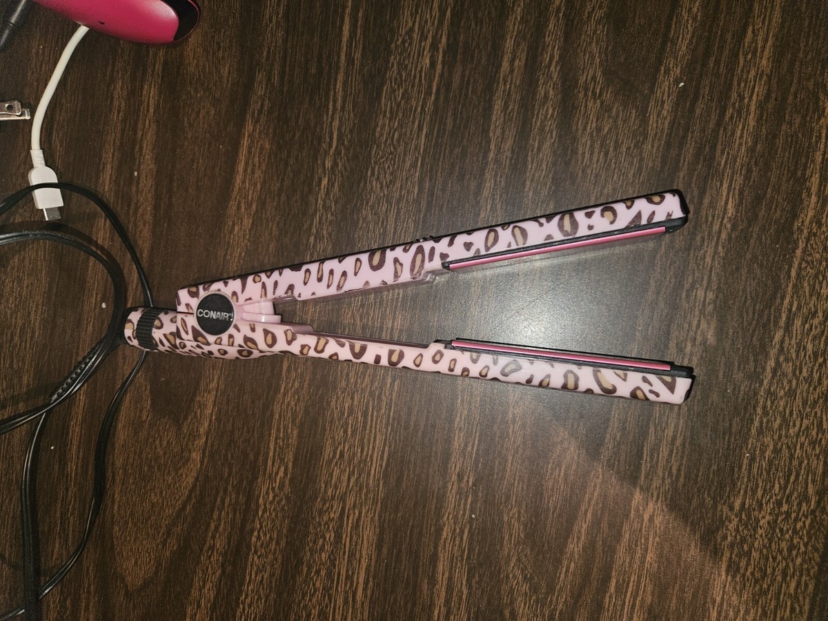 ヘアーアイロン アニマル柄 Conair Cheetah Pink & Brown Animal Print Hair Ceramic Flat Iron