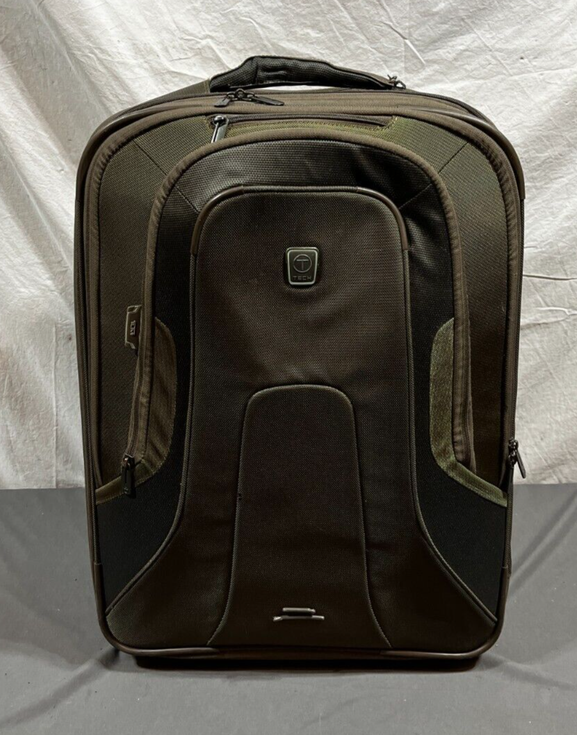 TUMI T-Tech 6724MCH 2-Wheel Rolling Expandable Suitcase