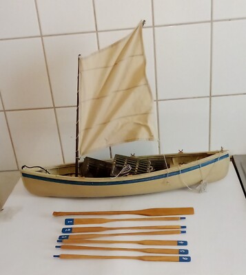 AM Authentic Models Peapot Dory Nusschale Boot mit Segel u. Rudern L57 x B17 cm