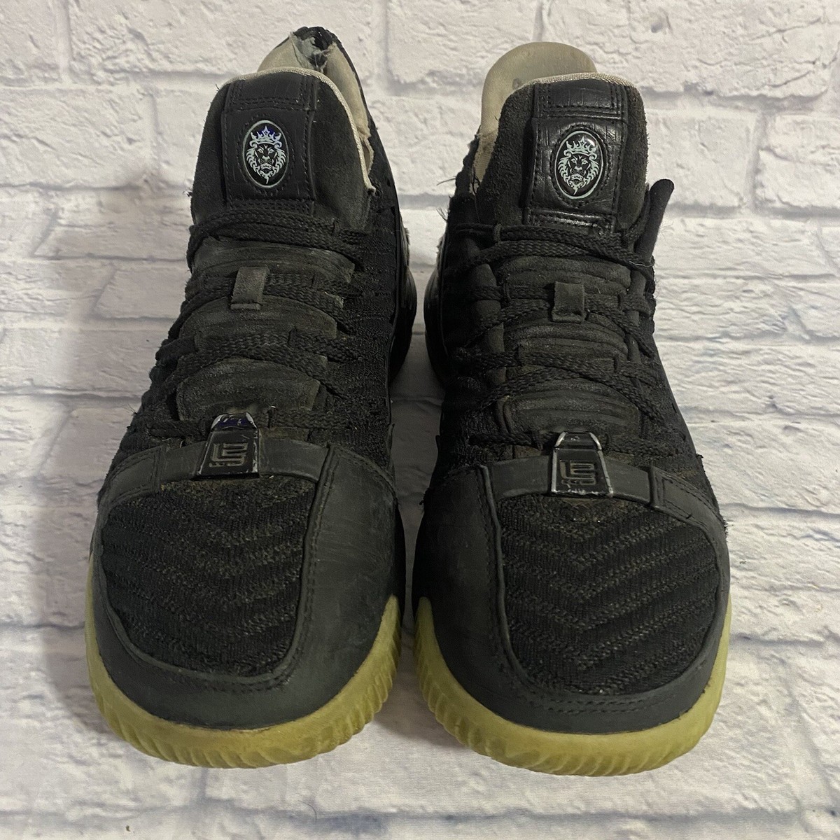 lebron xvi glow in the dark
