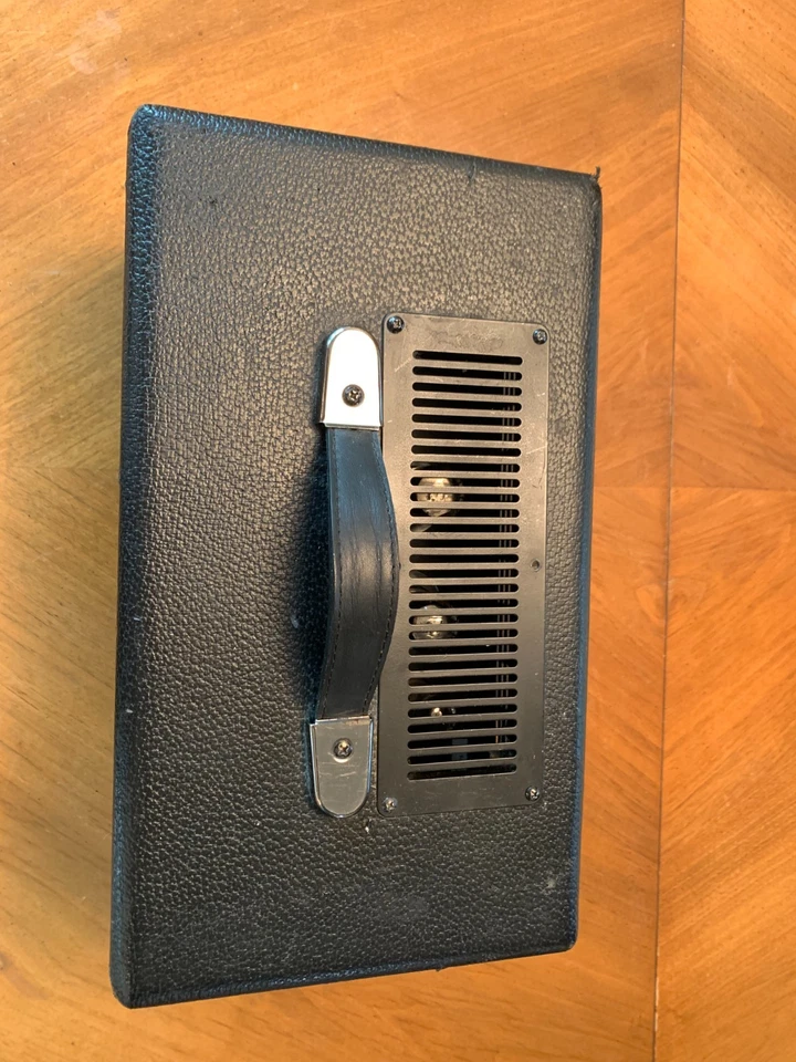 Egnater Tweaker 15 W Tube Guitar Amp Head Black, Beige - Image 2 of 4