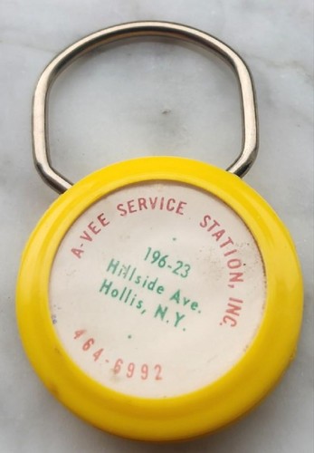 RARE VINTAGE TEXACO AUTOMOTIVE A-VEE SERVICE GAS STATION HOLLIS NY. KEY CHAIN - Picture 4 of 12