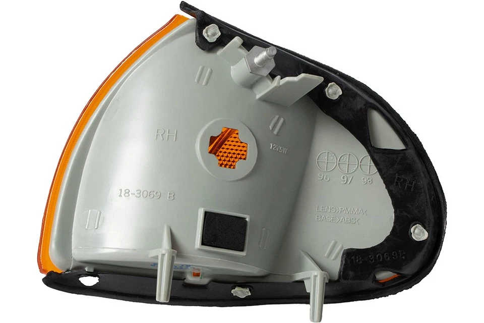 TYC Right Side Marker Light Assembly Fits 1995-96 Ford Windstar Model 18-3069-01 - Image 2 of 4