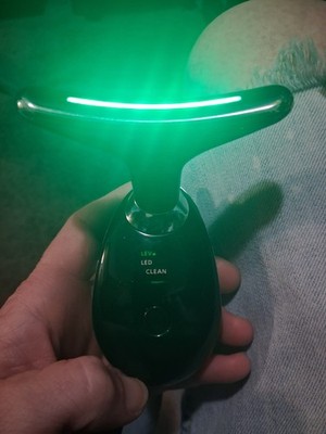 STYLPRO Fabulous Firmer Neck & Face Smoother Light Therapy
