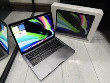 Apple MacBook Pro 13.3” Retina 2022 - 512GB SSD 8GB Ram 8C CPU 10C GPU M2 - Grey