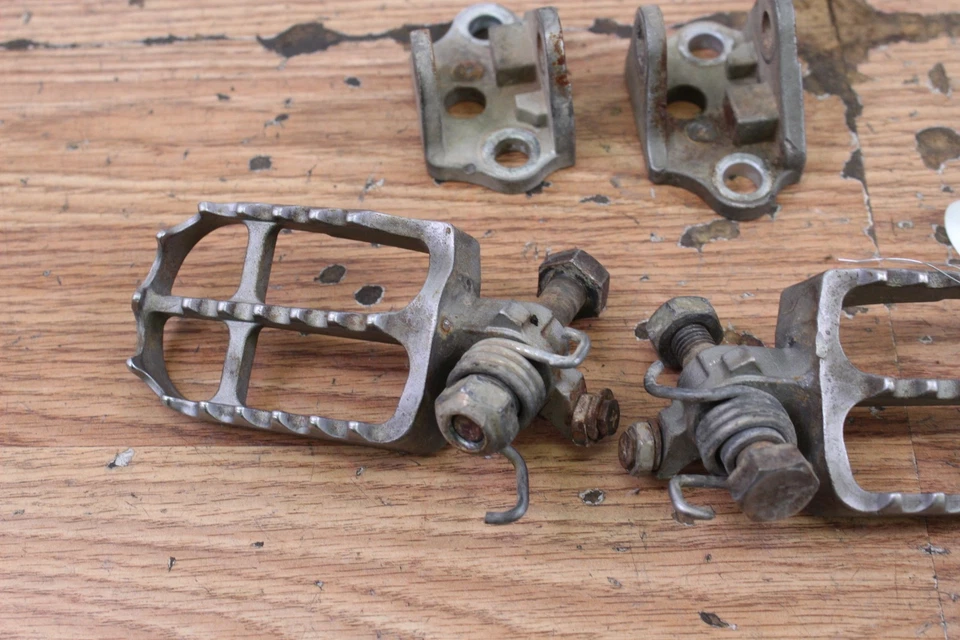 Yamaha YZ250F YZ 250F 2012 estriberas izquierda y derecha con montajes - OEM - par Foto 2 de 4