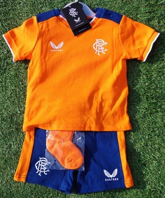 Glasgow Rangers FC CASTORE Baby Kleinkind Trikot Set Größe 68 NEU Orange RAN2207