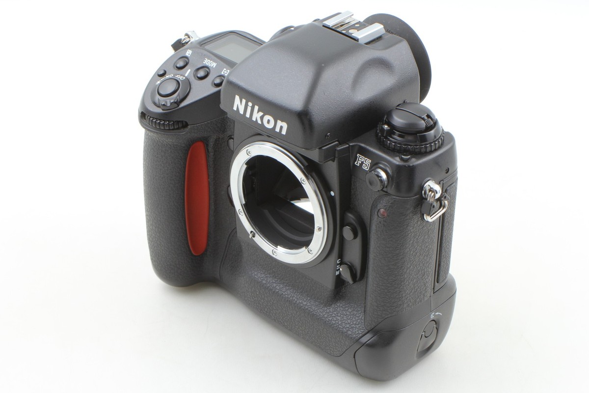 フィルムカメラ Nikon F5 SLR Black DP-30 Film Camera 14_-_KQ8212-2.jpg?v=1750235528