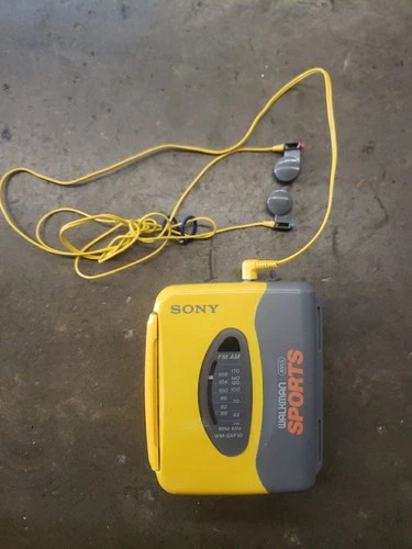 Vintage Sony Walkman Sports WM-SXF10 Portable AM/FM Radio Cassette Player Yellow