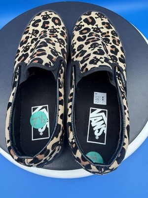 VANS Classic Slip On Womens Sz 7.5 Raised Velvet Skulls  display picture 2