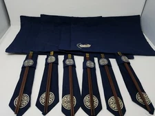 6 High End Chinese Wood Chopsticks With Cloth Napkin & place mats set  (C)