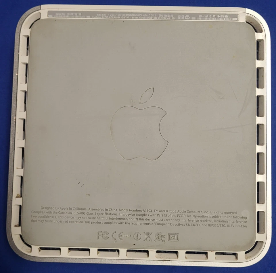 Apple Mac mini Desktop - M9687LL/B (September, 2005) Includes Power Adapter - Image 2 of 4