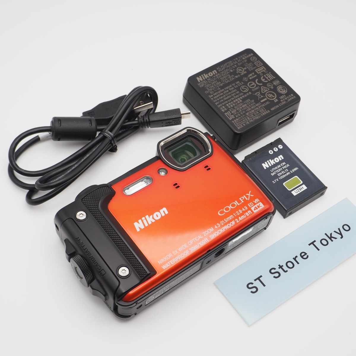 【中古美品】　Nikon　COOLPIX W300　シリコンジャケットオマケ付 ニコン 【送料無料】Nicon・ニコン COOLPIX W300用 純正シリコン