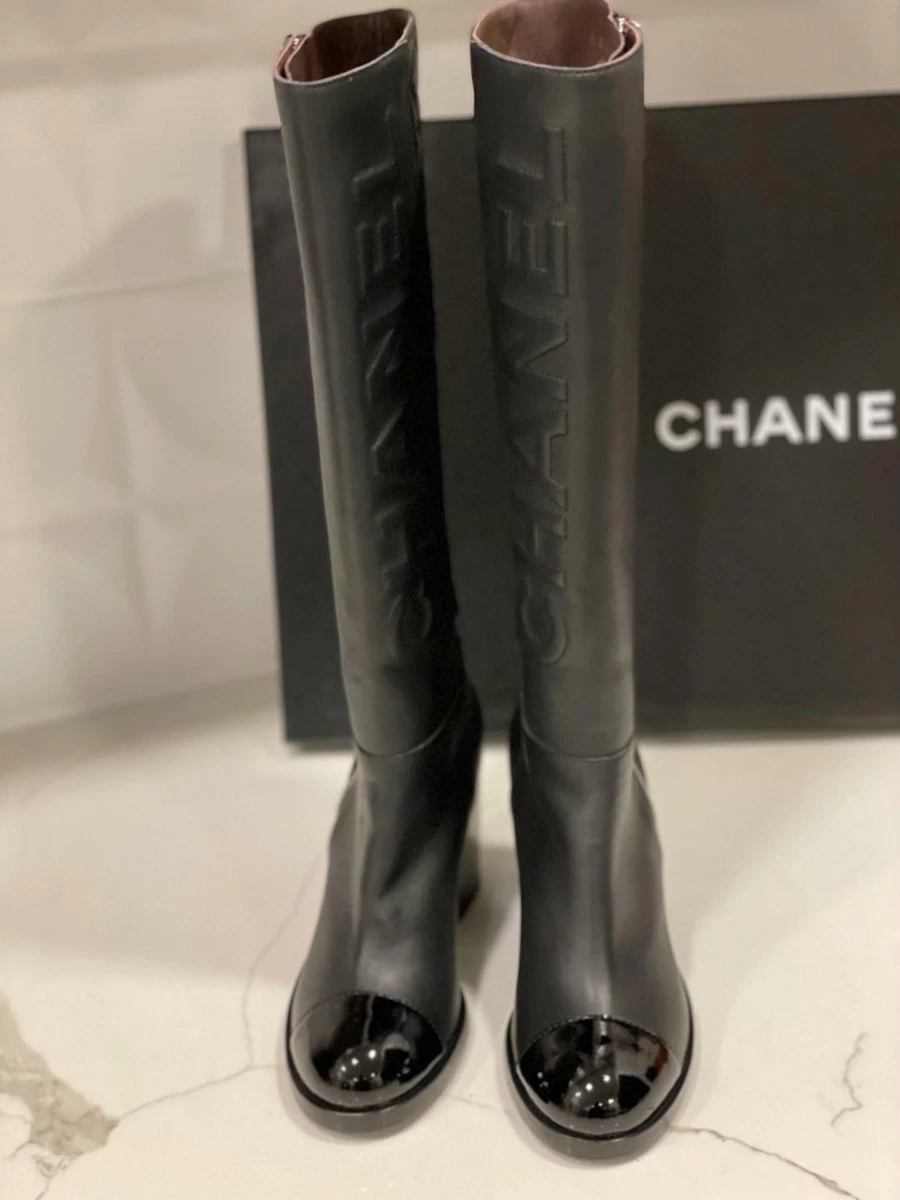 CHANEL 19B Calfskin Leather Signature Logo Knee High Tall Boots Heels Blck 2150