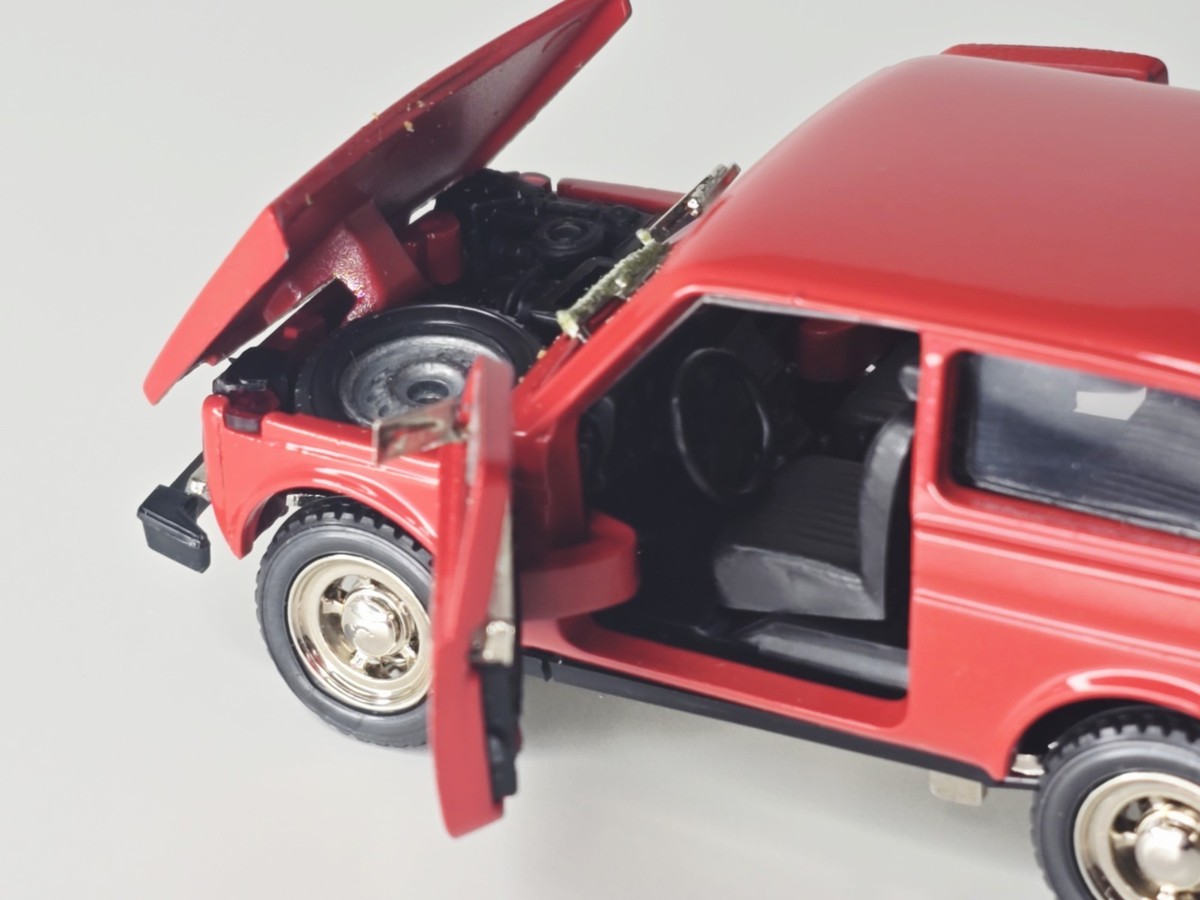 Vaz 2101 zsiguli Lada 1200 régi szovjet USSR 1/43 modell