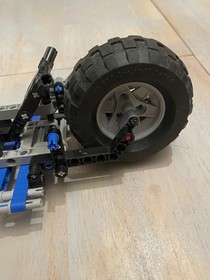 LEGO Bionicle 8993 Kaxium V3 Incomplete For Parts Chopper 2009