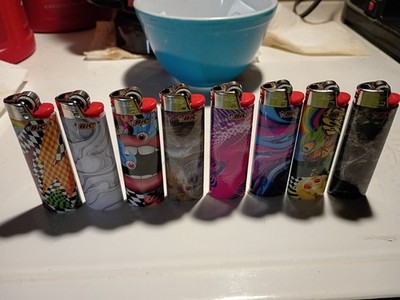 BIC Classic Multicolor Disposable Lighters Lot of 8 Artistic Designs (Lot 102)