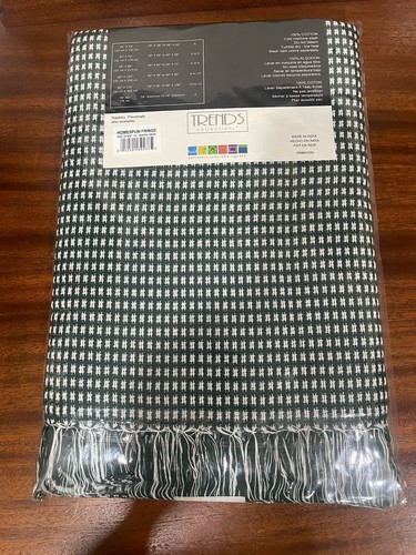 Trends Collections tablecloth 52”x52”square 100% cotton Green & White. New - Picture 4 of 11