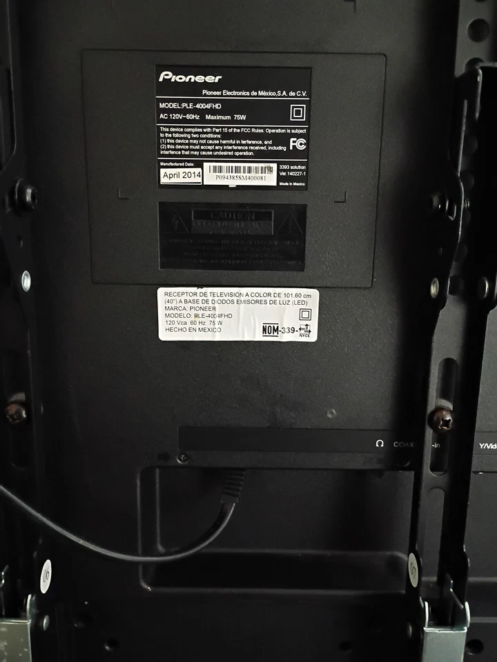 pioneer plasma tv - Image 2 of 2