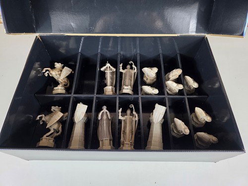 HARRY POTTER CHESS SET - DEAGOSTINI – RARE, COLLECTABLE. COMPLETE - Picture 12 of 18