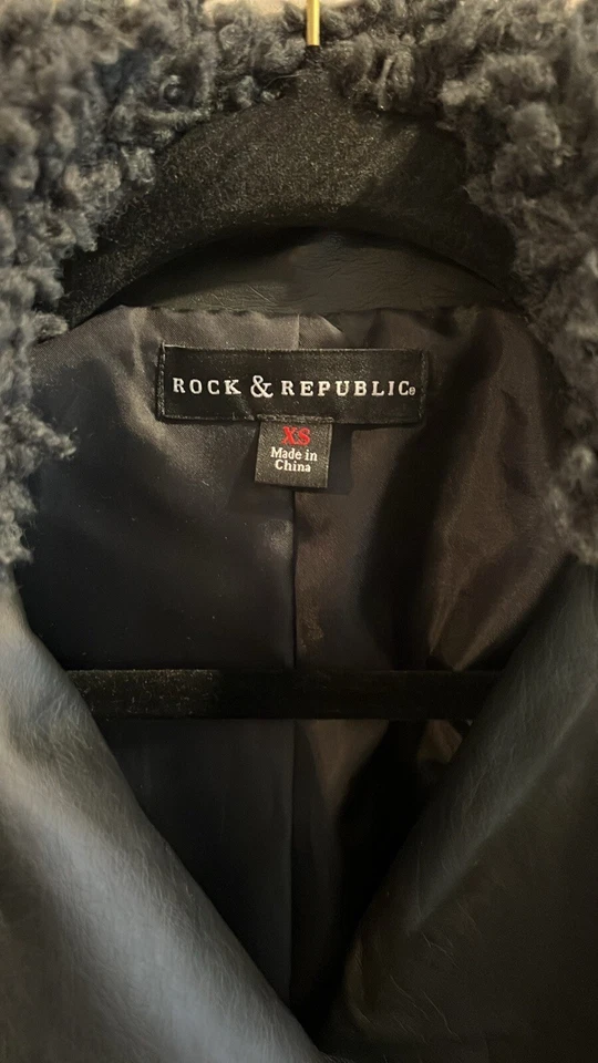 Women’s Rock And Republic Sherpa Jacket Black Size XS - Image 2 of 4
