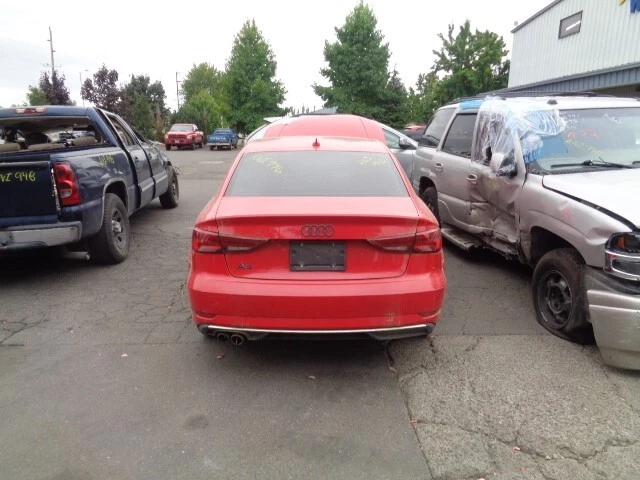 Used Rear Right Door Interior Trim Panel fits: 2018 Audi A3 Grade A Foto 4 de 4