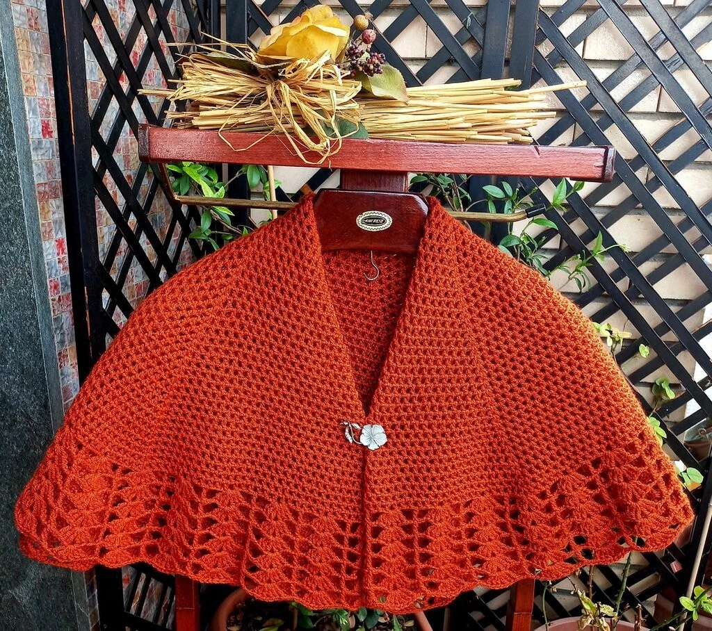 Scialle Donna In Maglia Cava – Pashmina Morbida In Poliestere E Acrilico – Leggero, Poncho, Mantella – Regalo Idea - 4