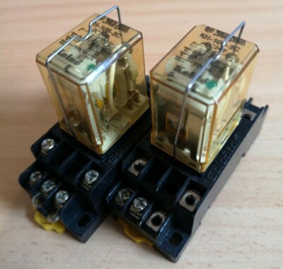 KOINO  KH-103-2C-110AC Miniatur Power Relay 8pin mit Relaissockel