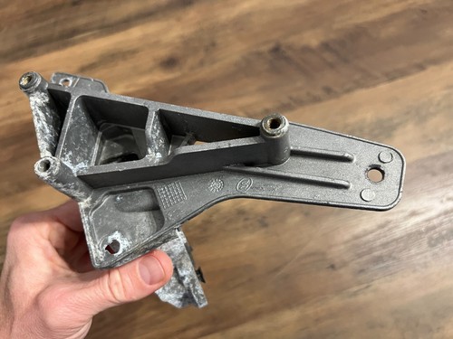 Range Rover Vogue L322 GENUINE Right Mirror Base Frame 06-09 Year - Picture 10 of 12