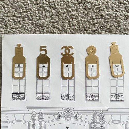 Brand New Authentic CHANEL Bookmark Set Metal Gold Bookplate DIY Decoration 5pcs - Bild 3 von 3