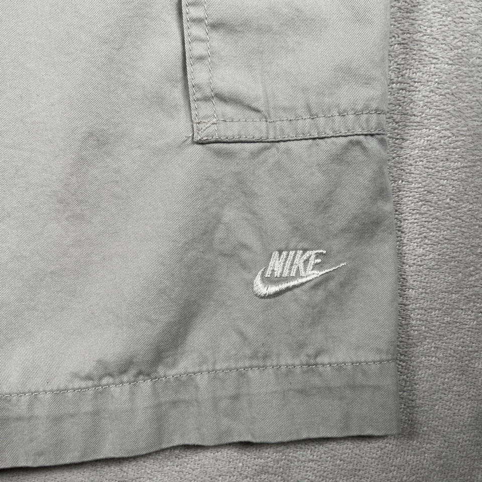 Винтажные мужские шорты-карго Y2K Nike L для гольфа китайские плоские спереди вышитые для походов - Изображение 2 из 4