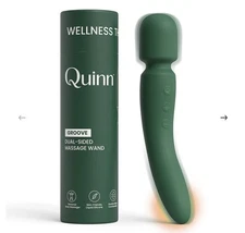 Quinn Dual sided Full Body Heating Double Sided Groove Massage Wand Green