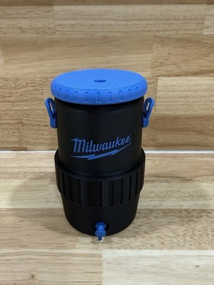 Milwaukee Custom 3-D Printed Koozie With Lid For Straw Insert Brand New