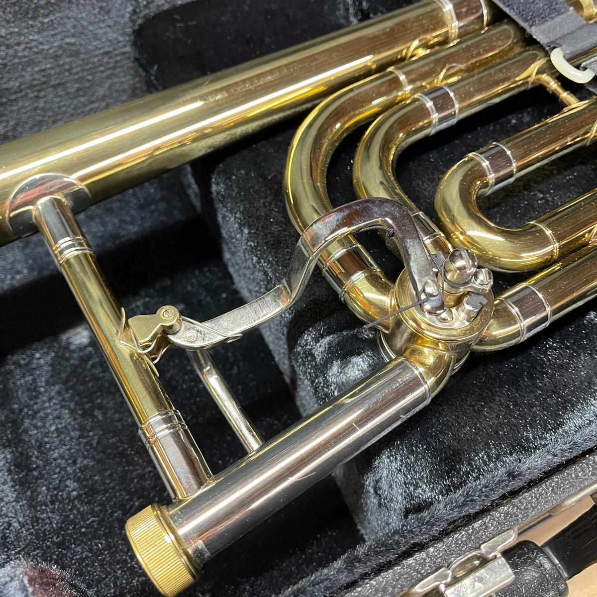 Holton Trombone TR680 Made In U.S.A With Mouthpiece And Hard Case ...
