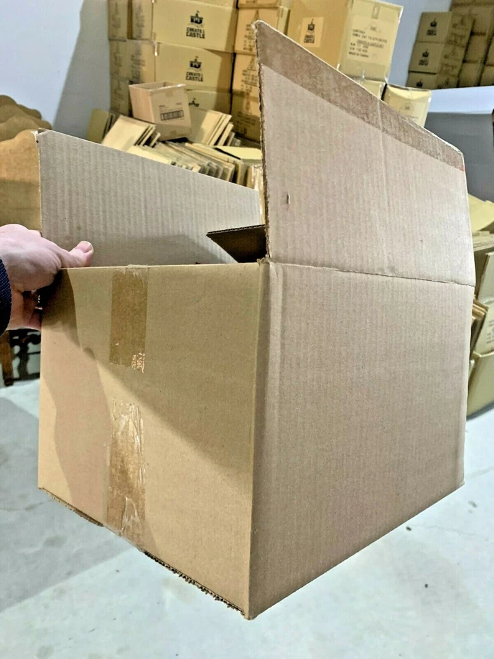 13x11x8 SHIPPING BOXES LC 25 pack with top and bottom pads - Image 4 of 4