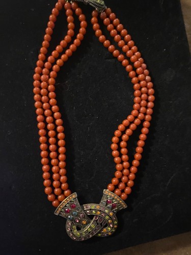 Designer Heidi Daus Love knot orange/rust color Crystal Necklace - Picture 2 of 5