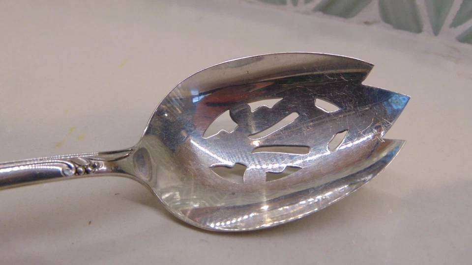 "Spring Glory" International Sterling Pierced Table Serving Spoon-60 grams-8.5" - Image 2 of 4