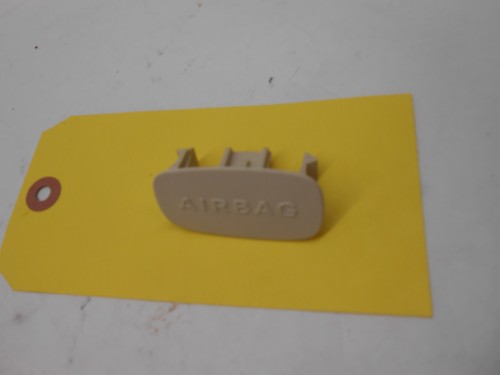 Mercedes C300 Front Left Side Beige Clips Pillat A2056920500 GC0713 - Picture 2 of 5