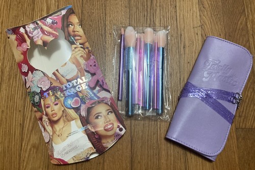 NEW IGGY X BH THE TOTAL PACKAGE 8 PIECES MAKE-UP EYE BRUSHES SET BRUSH HOLDER💜 - Picture 6 of 12