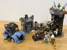 Lego 9466 The Crazy Scientist And His Monster Monster Fighters Complete