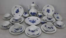 30x Royal Copenhagen Tee u. Kaffee Servicetei...