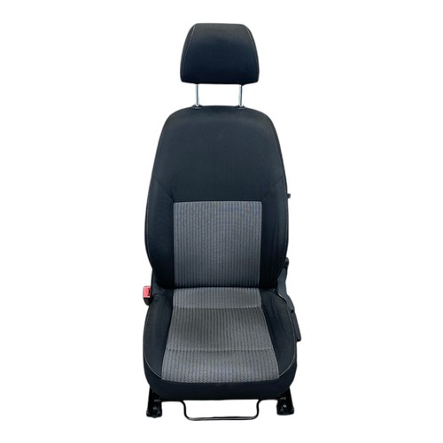 Sitz vorne links Fahrersitz Stoff Sitzheizung Seat Toledo KG schwarz grau