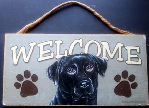 Black Labrador Dog Welcome Wooden SIGN Artwork LLC 5" x 10" Love & Laughter USA